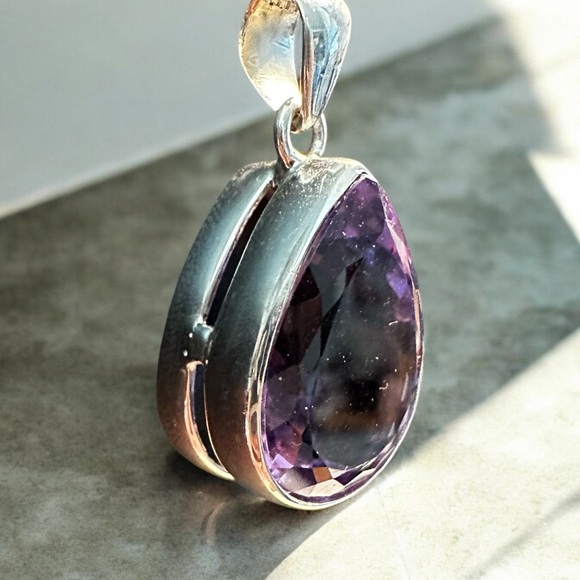 Large Tear Drop Amethyst Sterling Silver Necklace - Picture 5 of 11